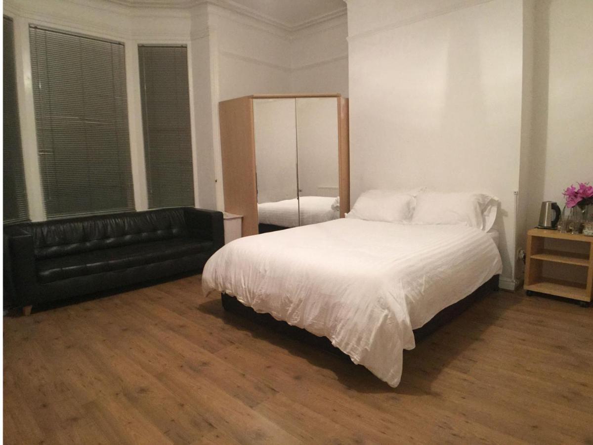 Outram 26 3* Stockton-on-Tees